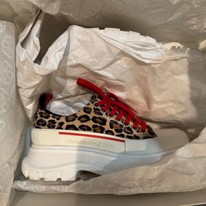 Alexander McQueen leopard print platform sneakers